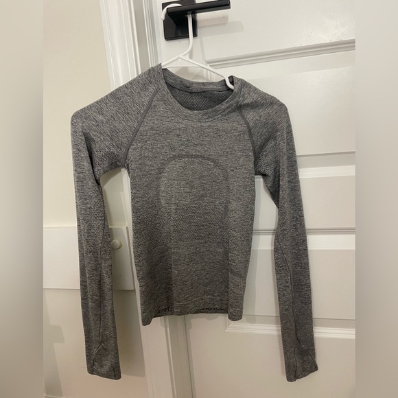 lululemon athletica Tops - LULULEMON Swiftly Tech Long-Sleeve Shirt 2.0